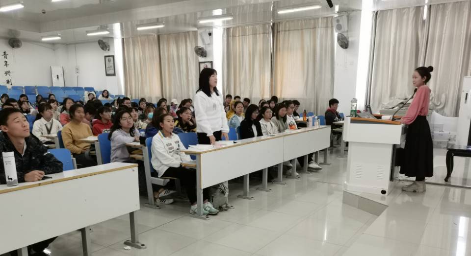 QQ图片20201106174959.jpg QQ图片20201106174959.jpg